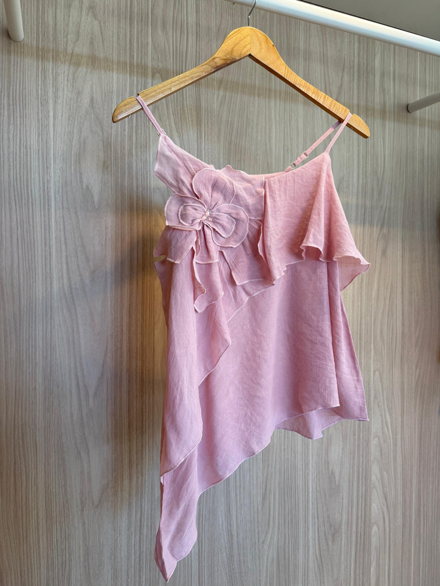 Blusa c/flor Jasmin Rosa