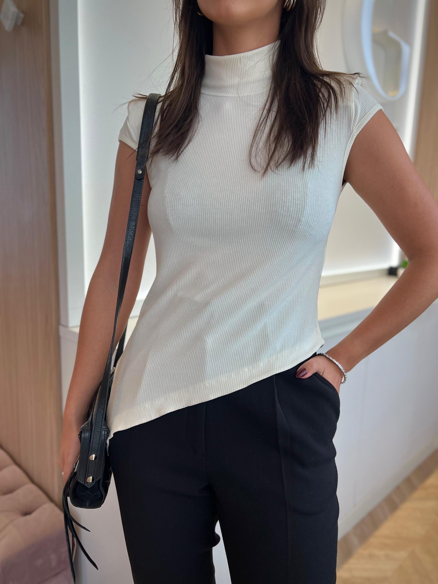 Regata Canelada Assimétrica - cores