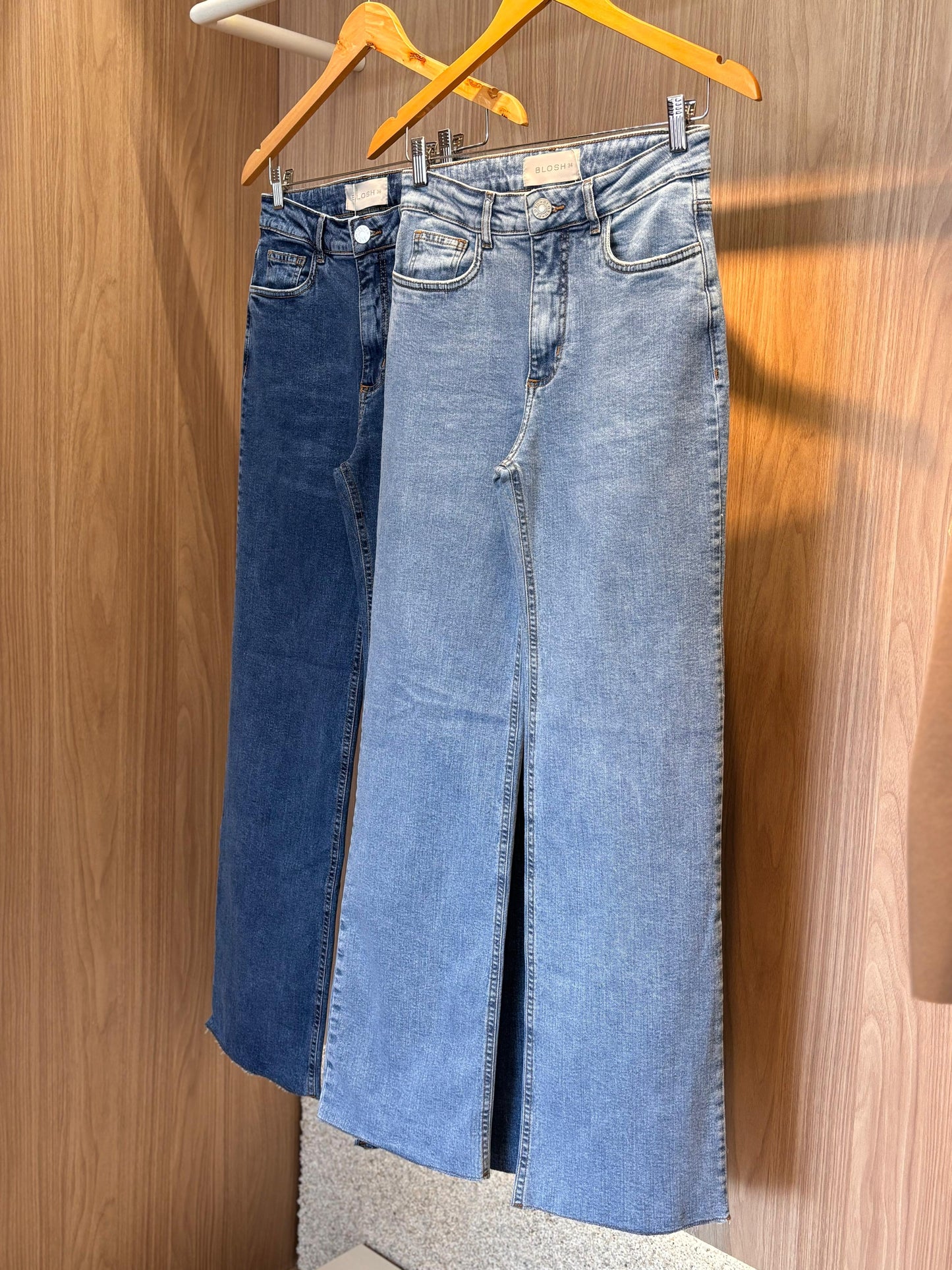 Calça Jeans wide slim - cores