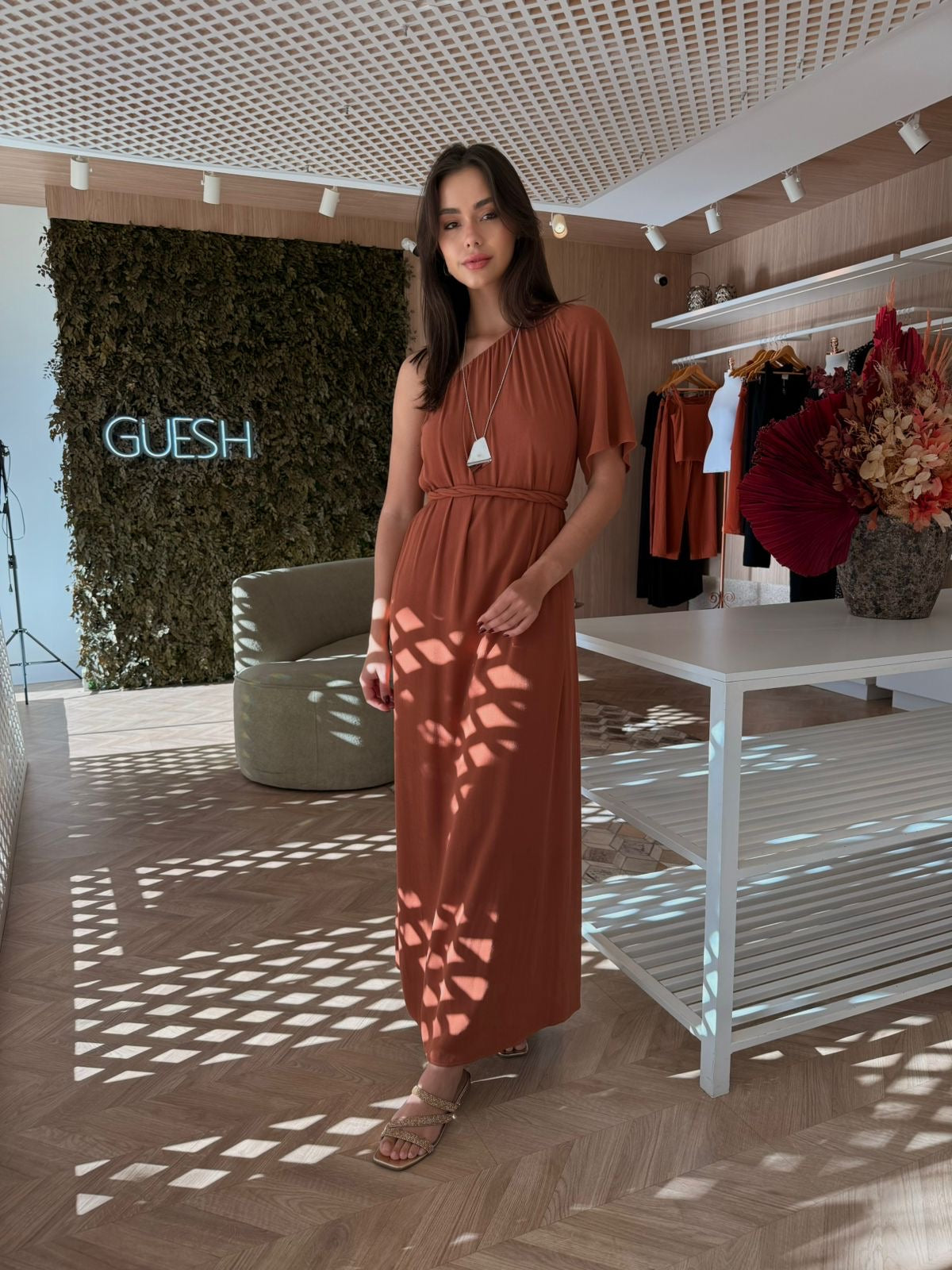 Vestido Manga única Osasco - cores