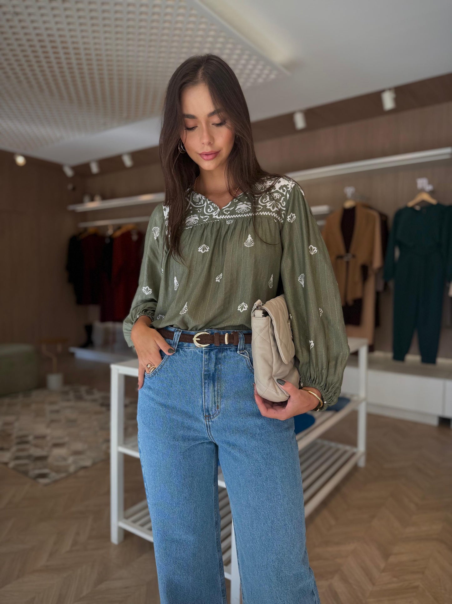 Bata Bordada Celina - cores