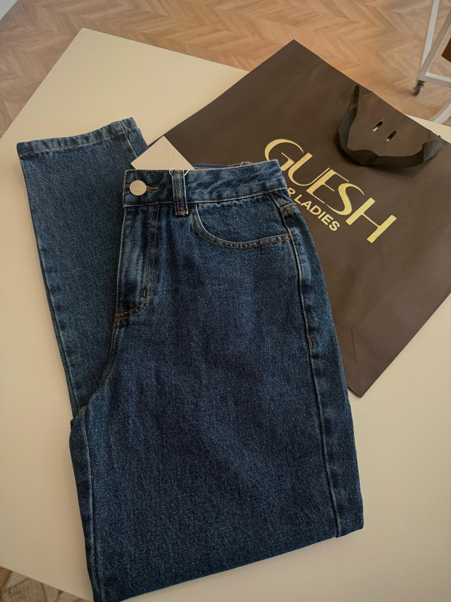 Jeans Mom Aurora
