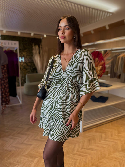 Vestido Elis Decote V Animal Print Verde