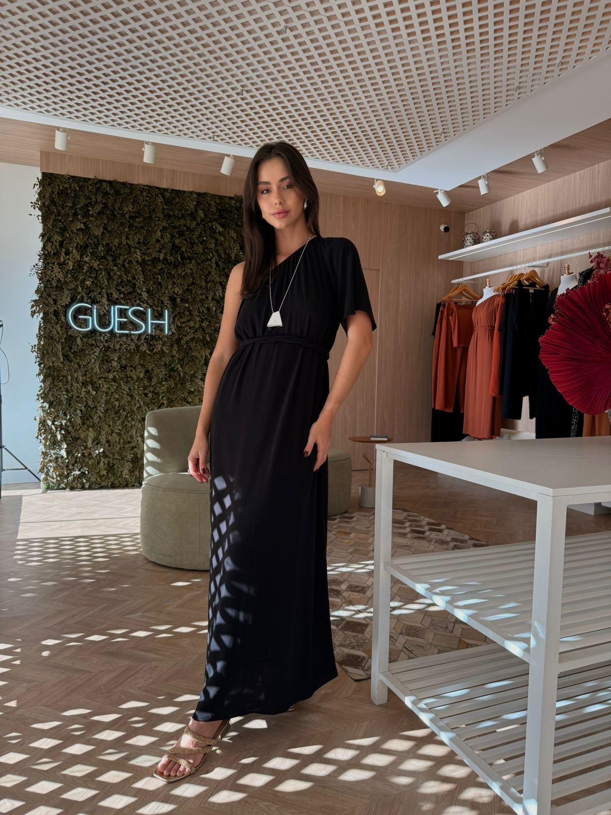 Vestido Manga única Osasco - cores
