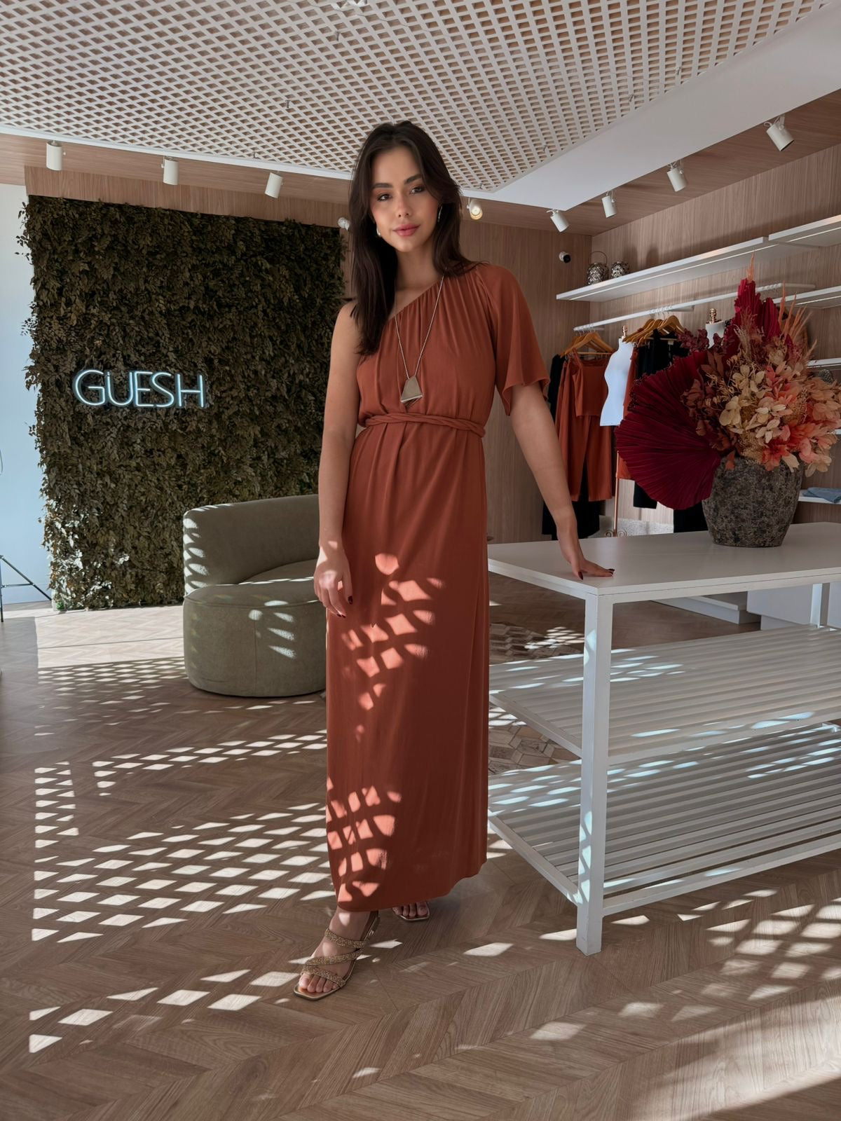 Vestido Manga única Osasco - cores