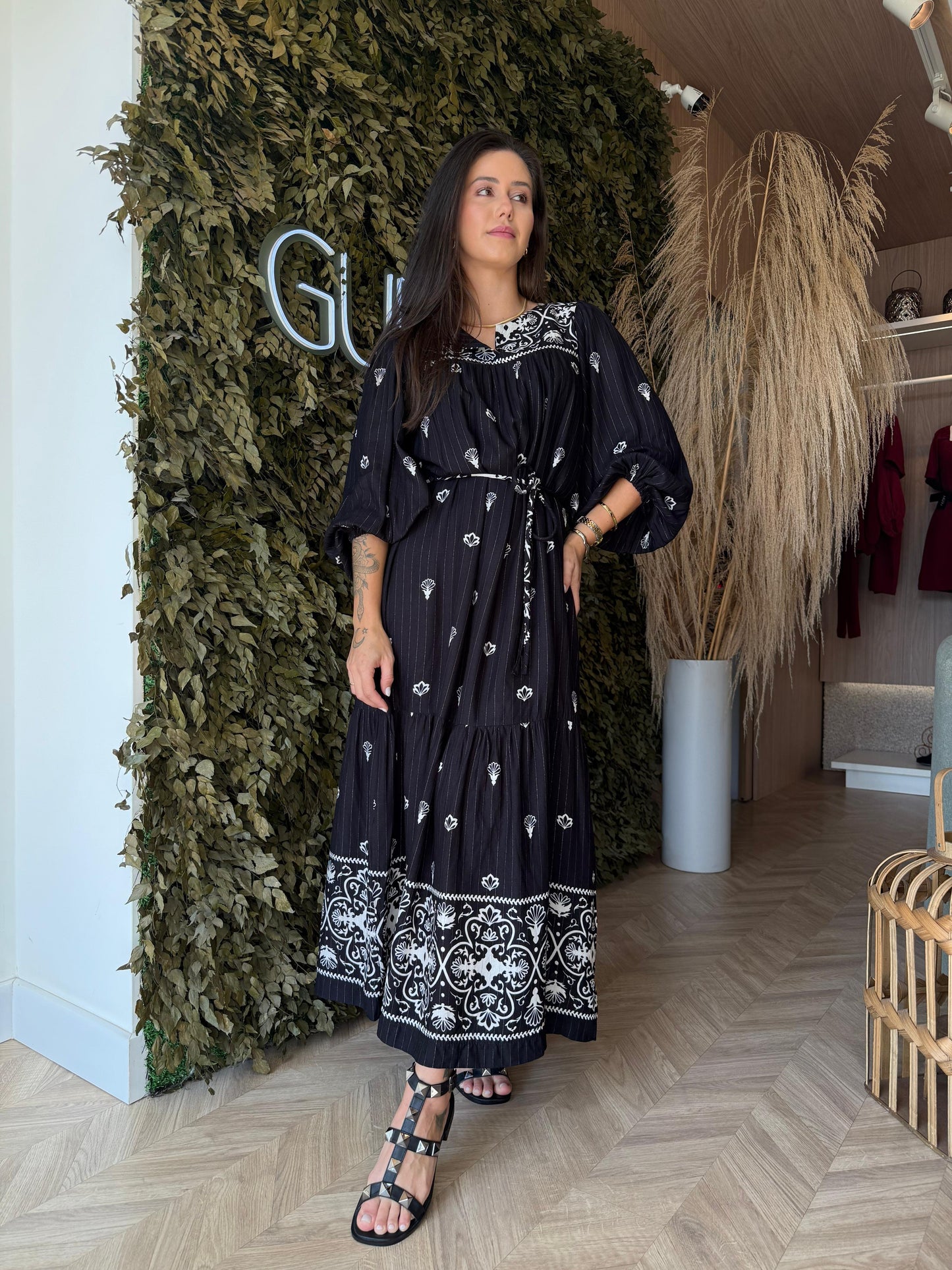 Vestido Bordado Celina - cores