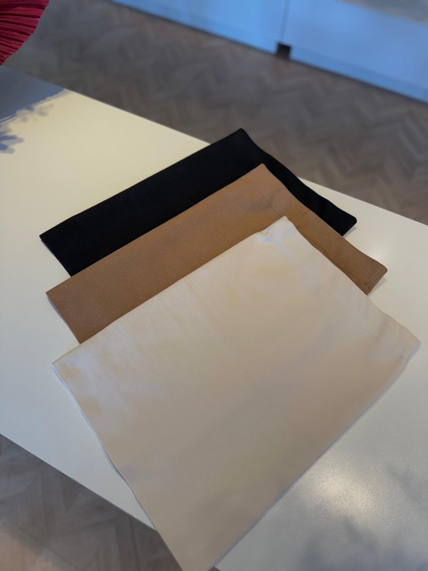 Saia Tricô Curta Silvia - cores