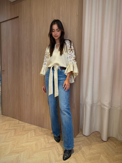 Calça jeans estonada média power