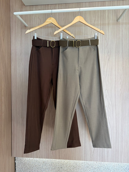 Calça Reta c/cinto Marjorie
