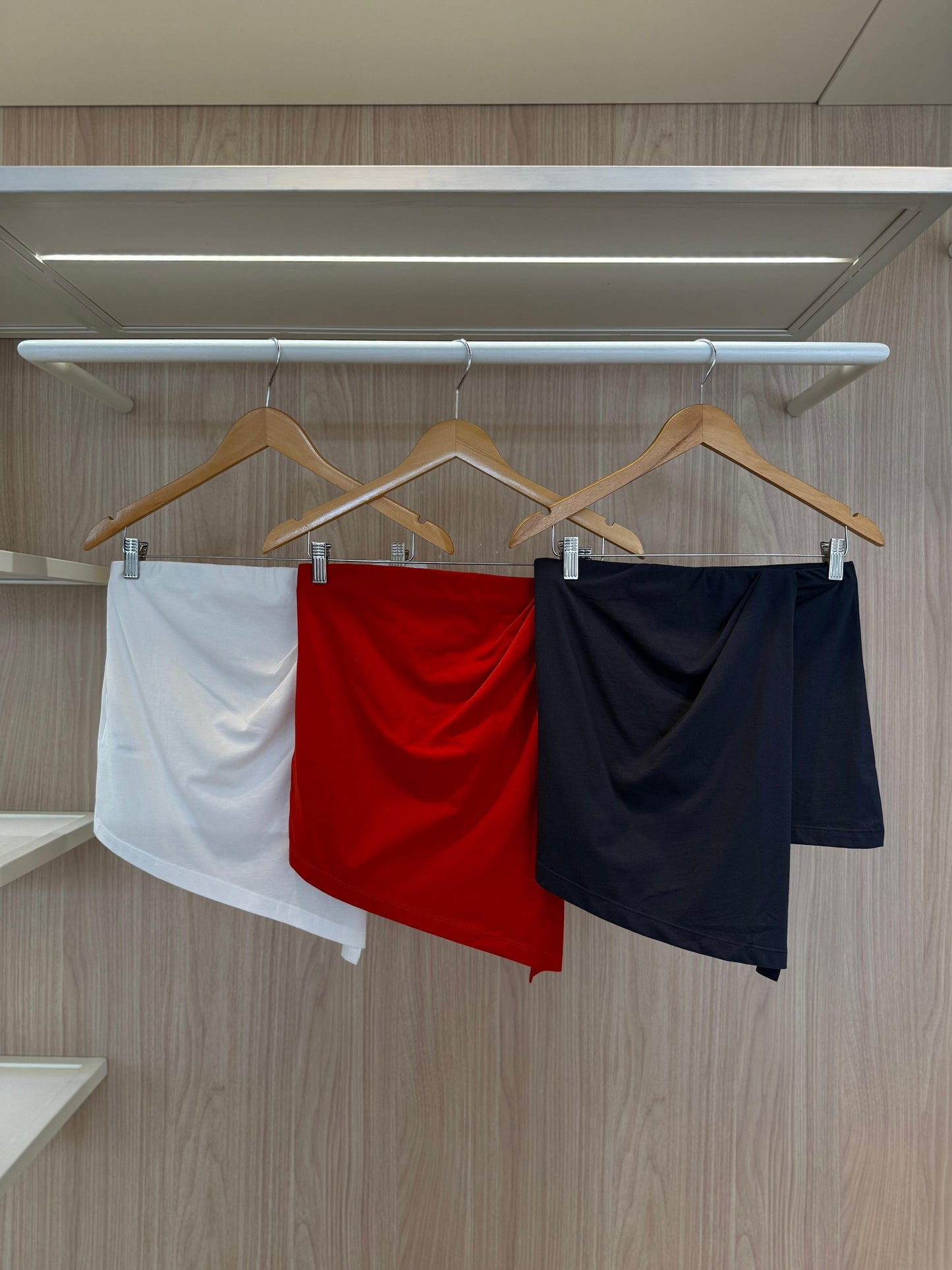 Tomara que caia assimétrico - cores