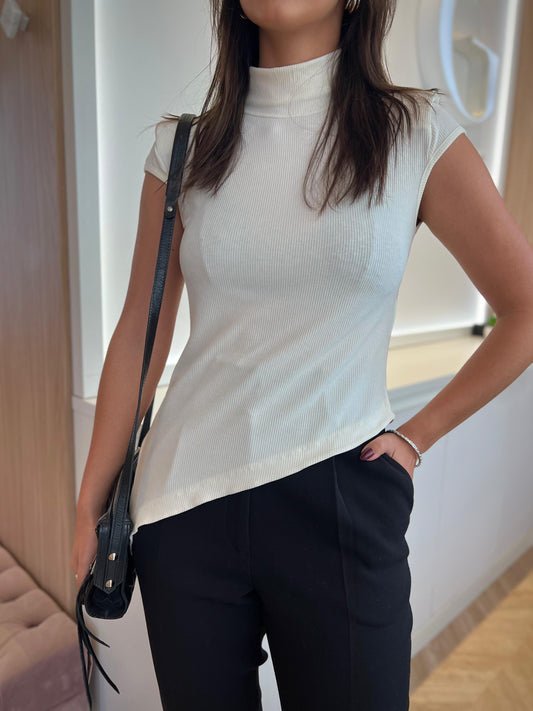 Regata Canelada Assimétrica - cores