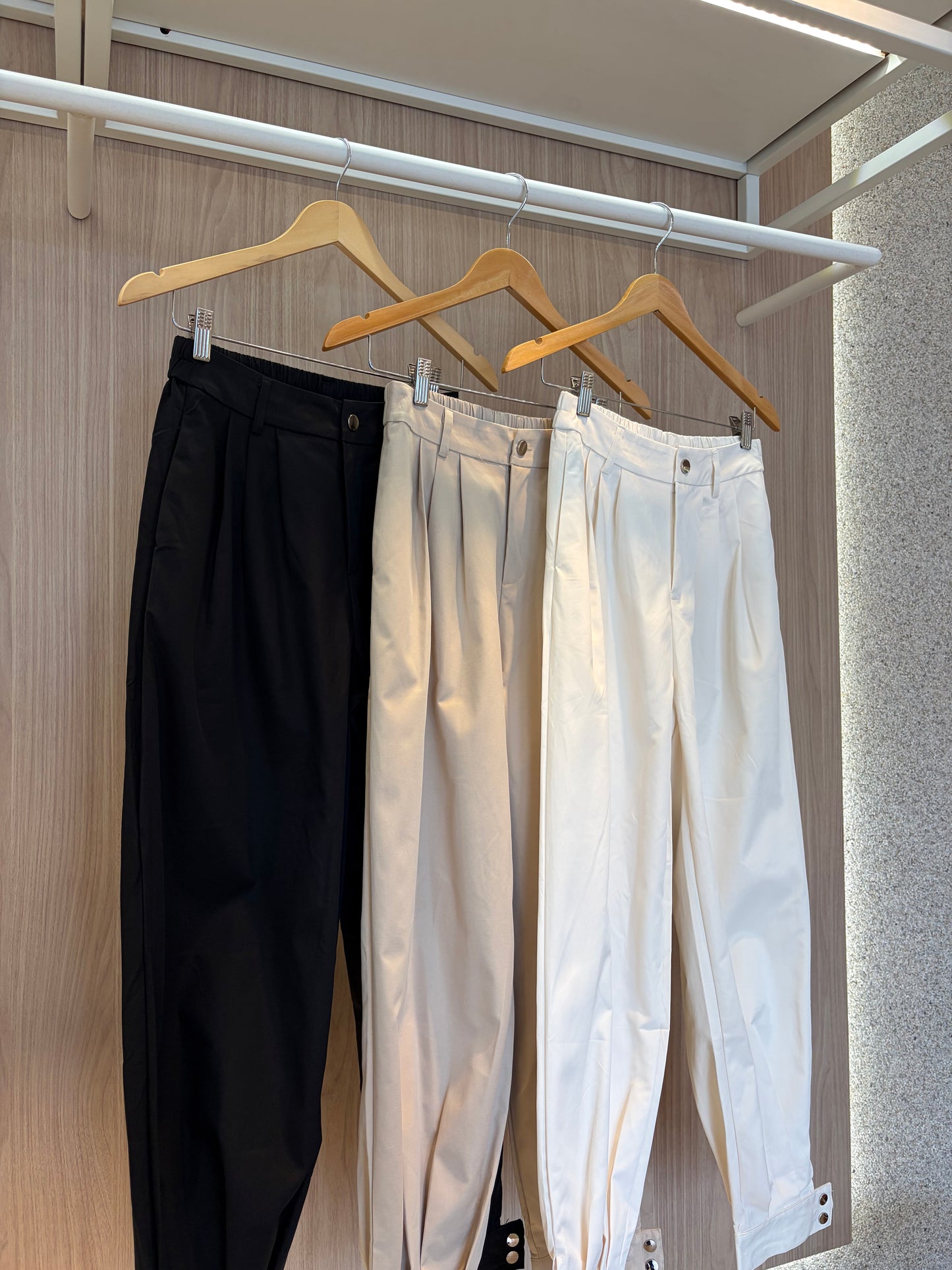 Calça Cenoura Botões Primavera - cores