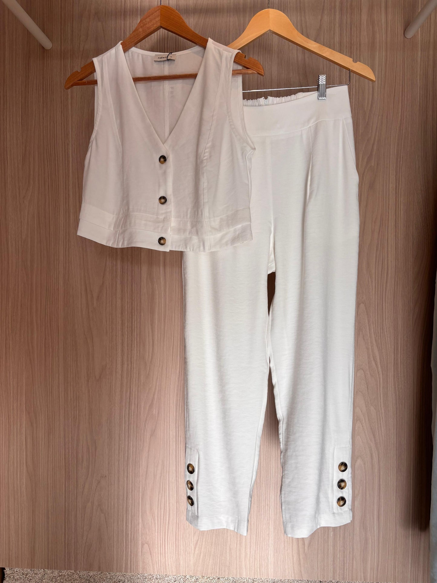Calça Melbourne c/botões - Cores