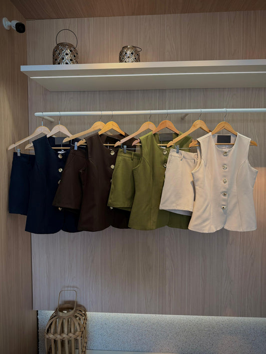 Conjunto Alfaitaria c/botões desiguais - cores