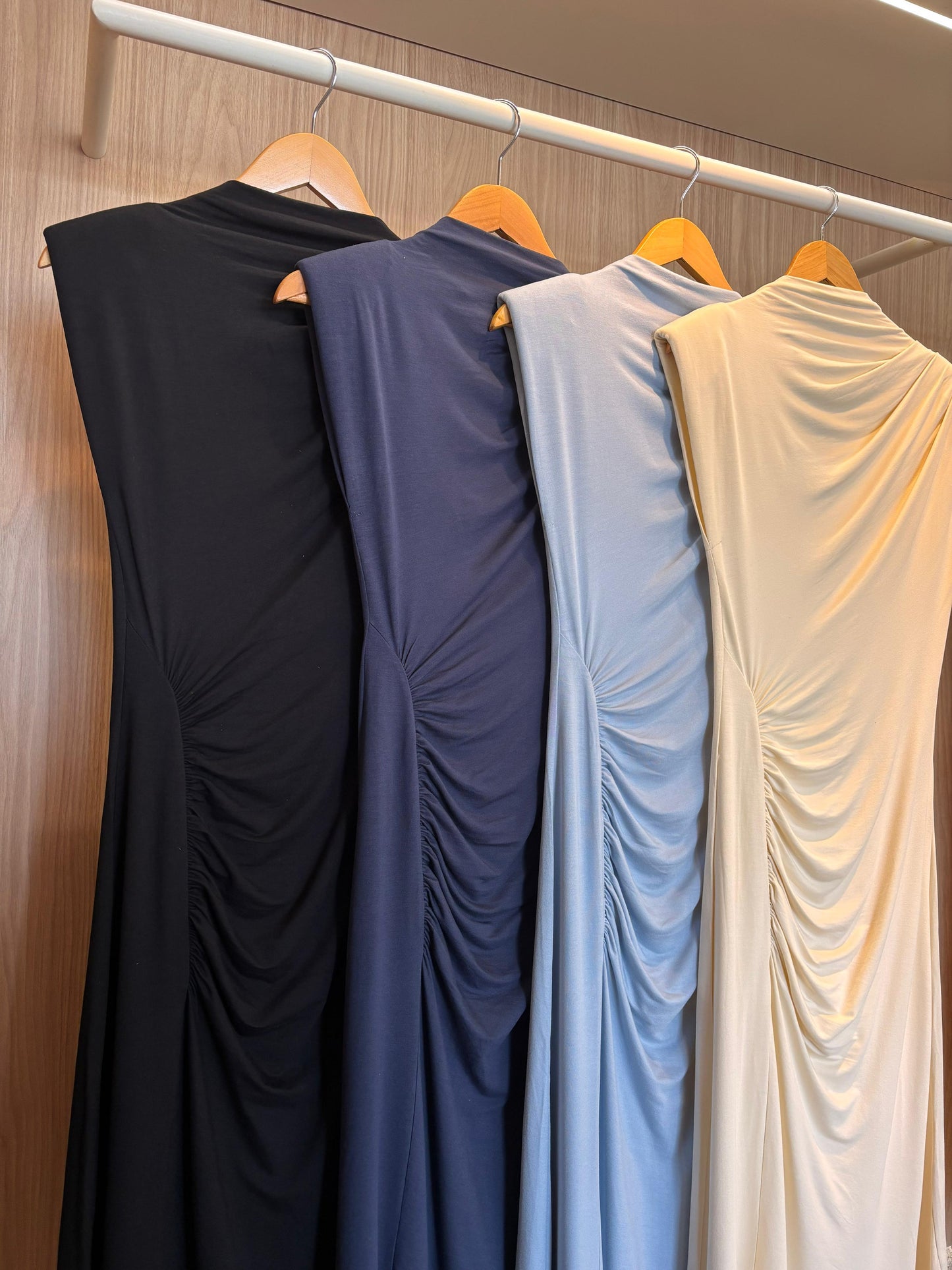 Vestido Drapeado Fontana - cores