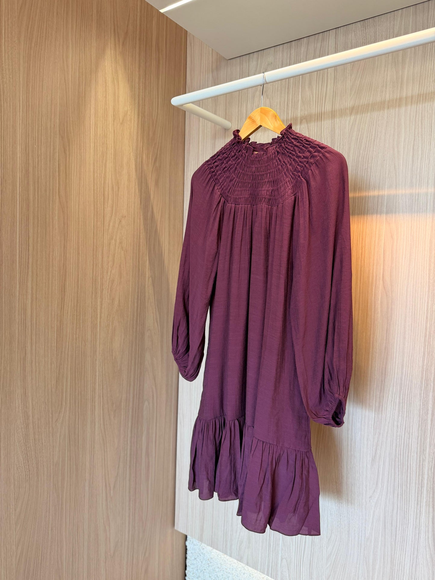 Vestido Curto Berinjela