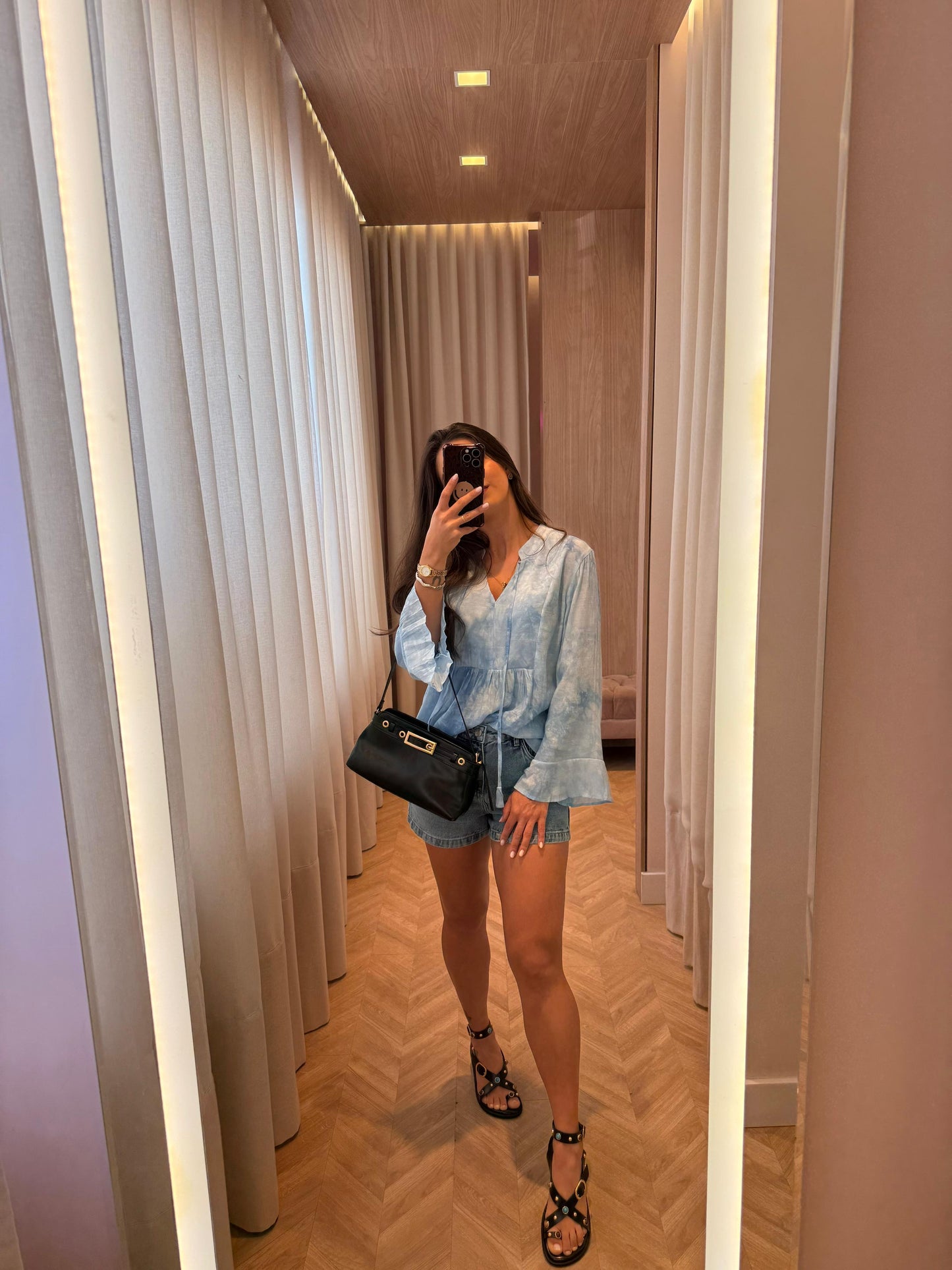 Shorts Reto Jeans Médio