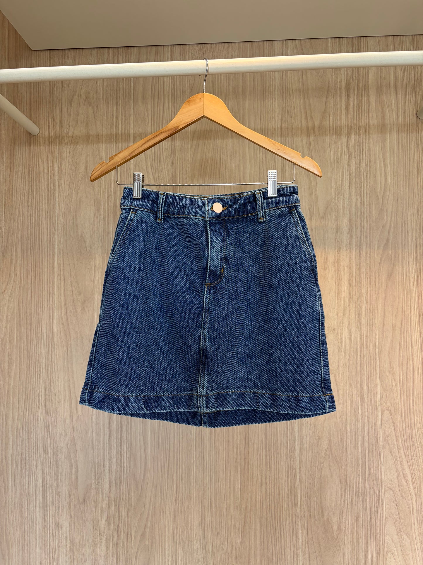 Saia Jeans Curta - lav. escura