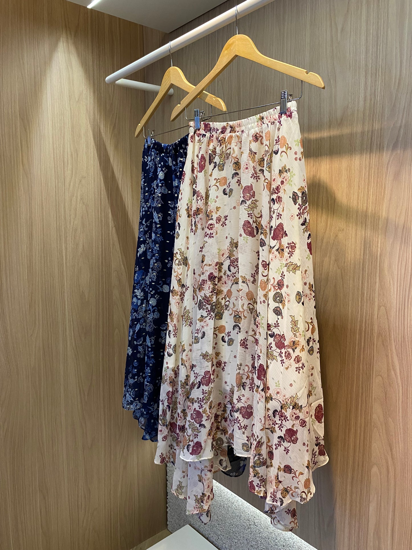 Saia estampada eva - cores