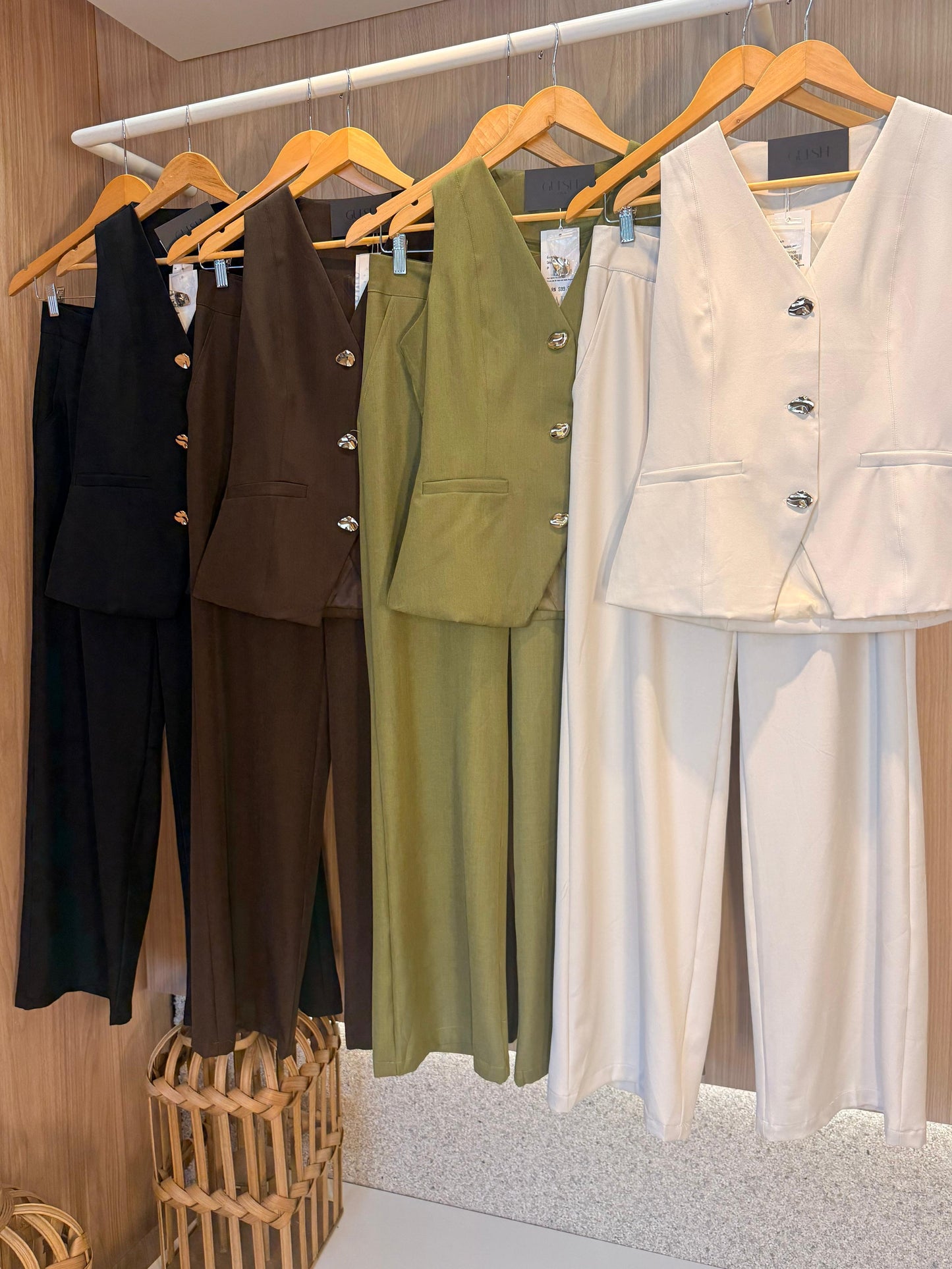 Conjunto Alfaiataria Leontina - cores