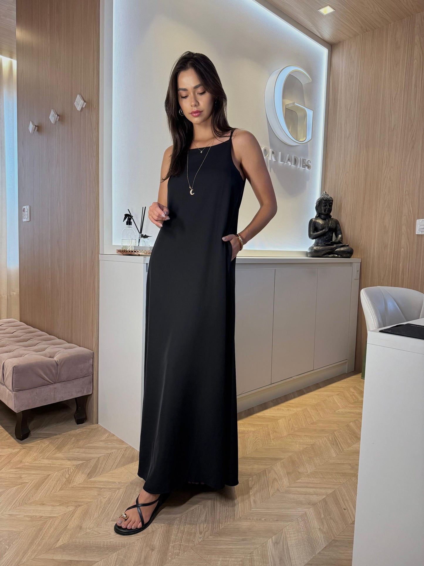 Vestido Albânia Preto