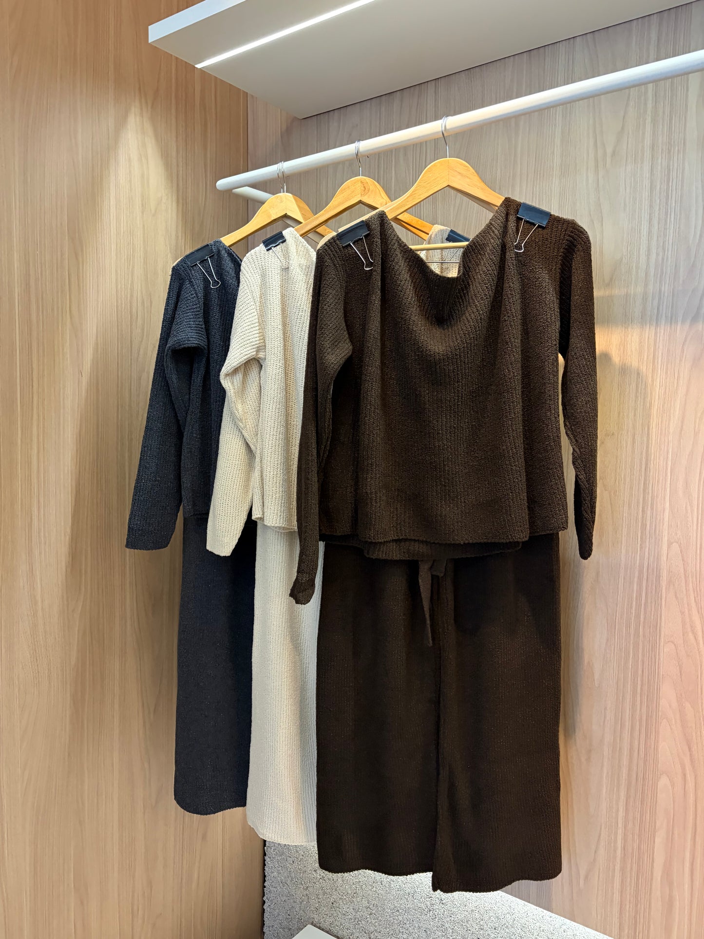Conjunto Mousse Cassie - cores