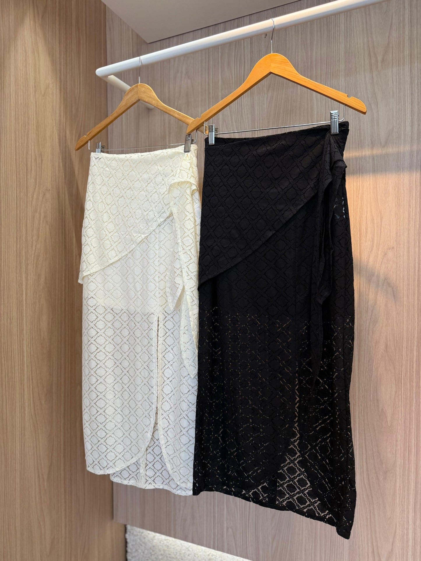 Saia Malta c/transparência - cores