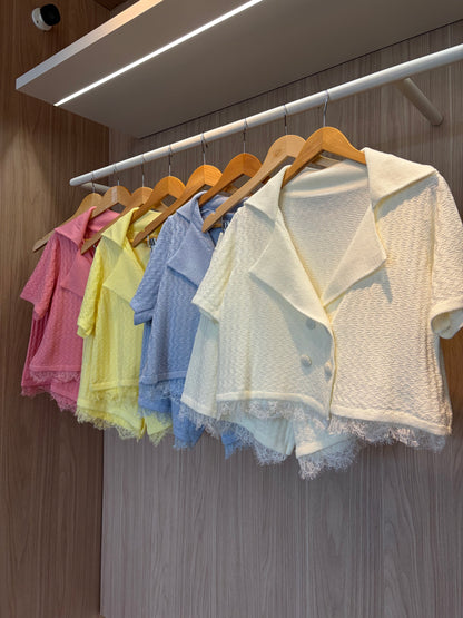 Conjunto em tricô c/ renda - cores