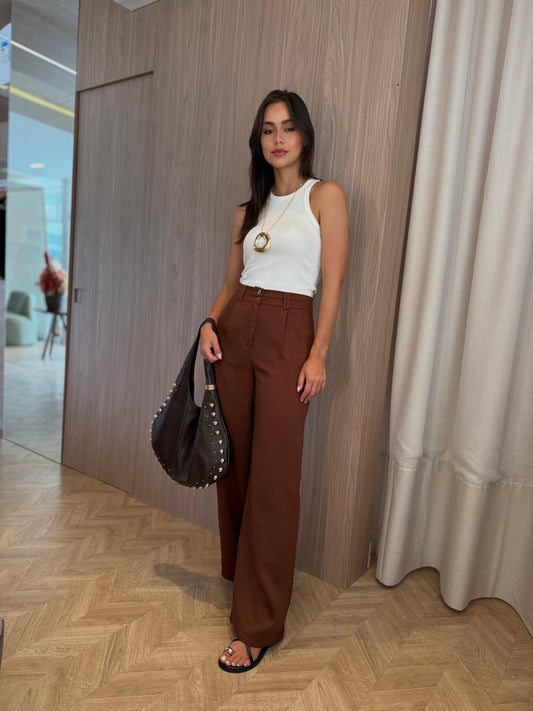 Calça Alfaiataria Atala Marrom Esc.