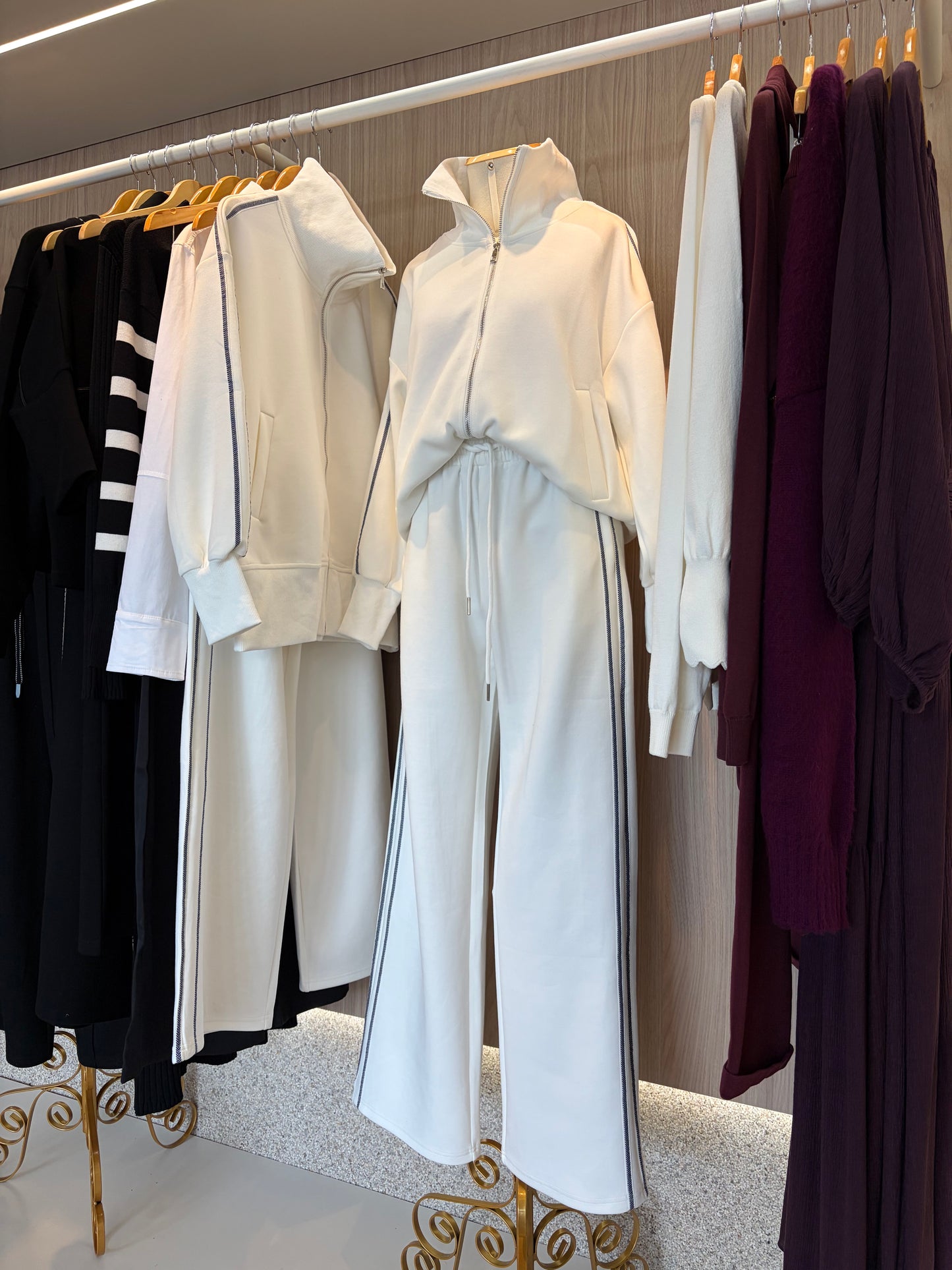 Conjunto c/jaqueta Off Hailey