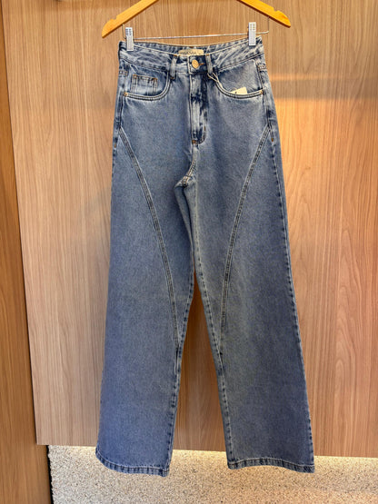 Calça Reta Jeans Malu