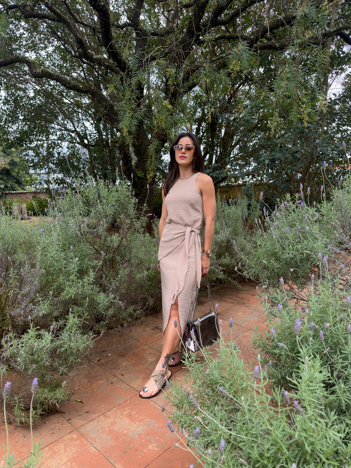 Vestido Amendoa Crepe