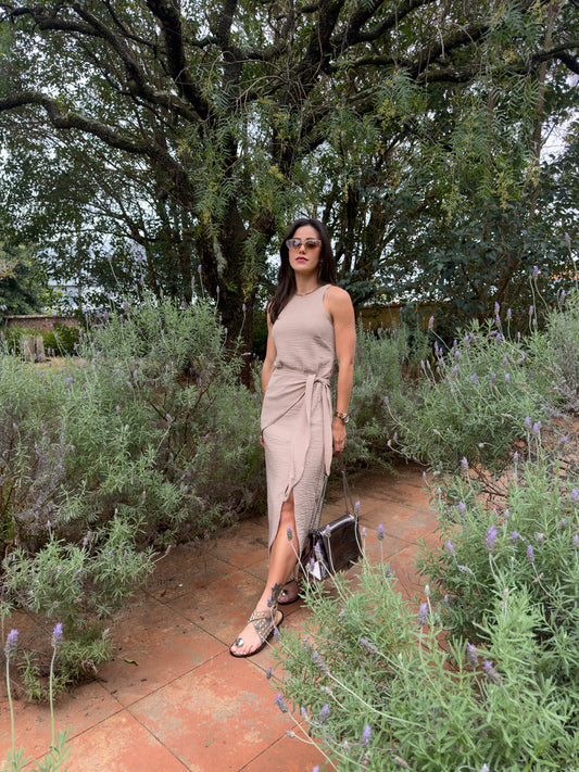 Vestido Amendoa Crepe