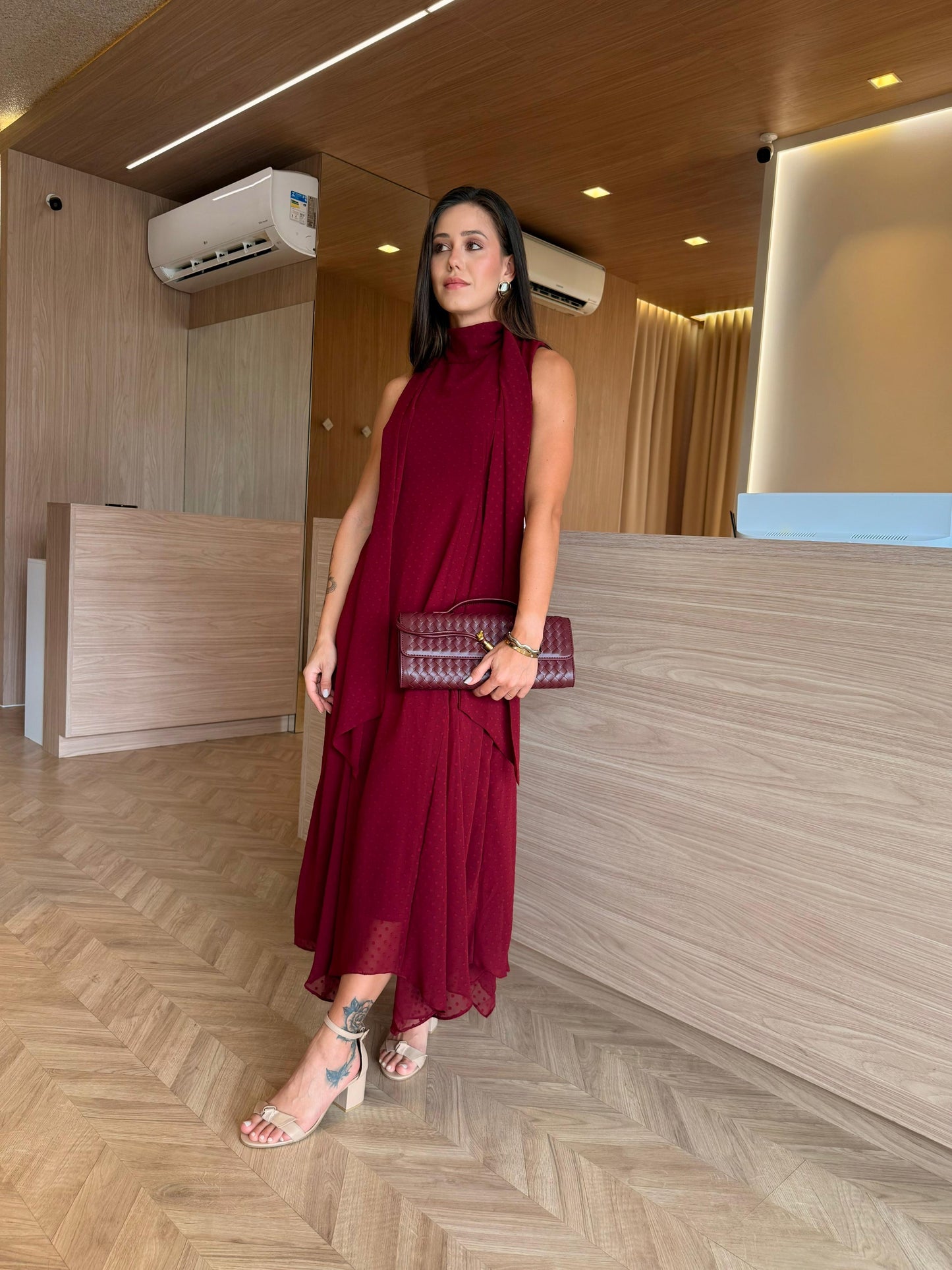 Vestido Liso c/ gola gravata - cores