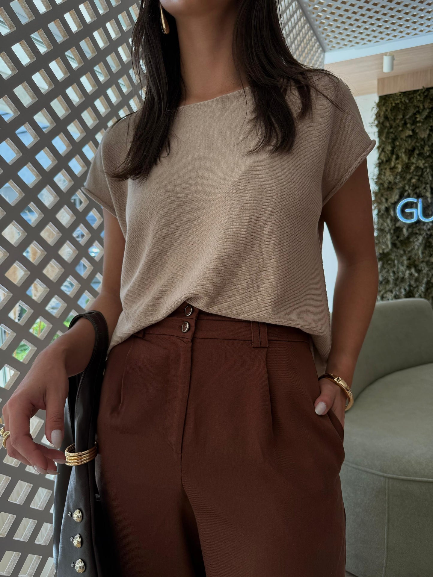 Calça Alfaiataria Atala Marrom Esc.