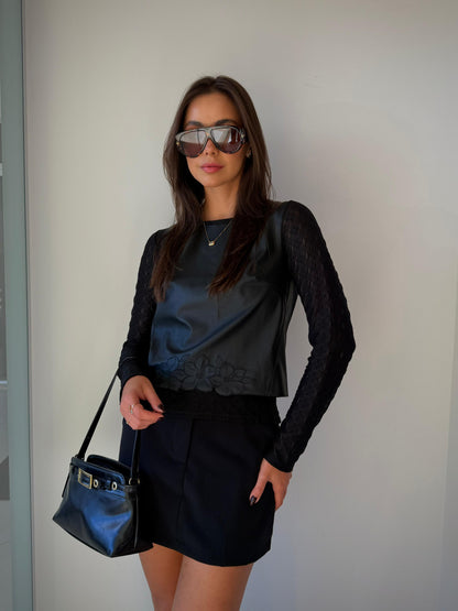 Blusa Renda Preta Ester