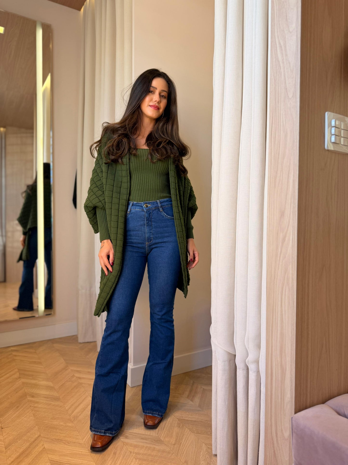 Calça Jeans Boot Cut Média